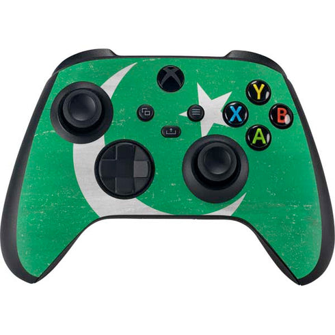 Pakistan Flag Distressed Xbox Series X Bundle Skin